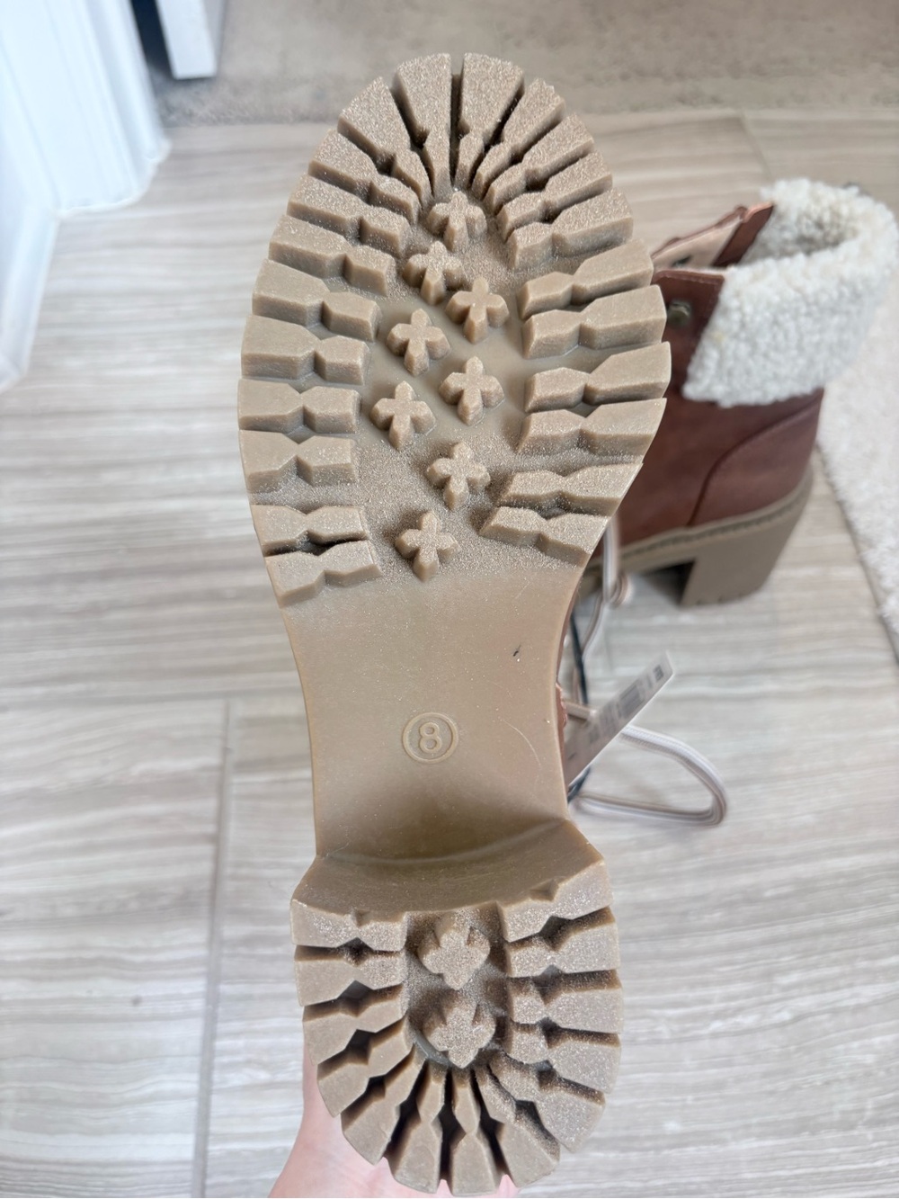 NWT Universal Thread Aubrie Chunky Heel Sherpa Combat Boots Cognac Brown Size 8 - Picture 7 of 12